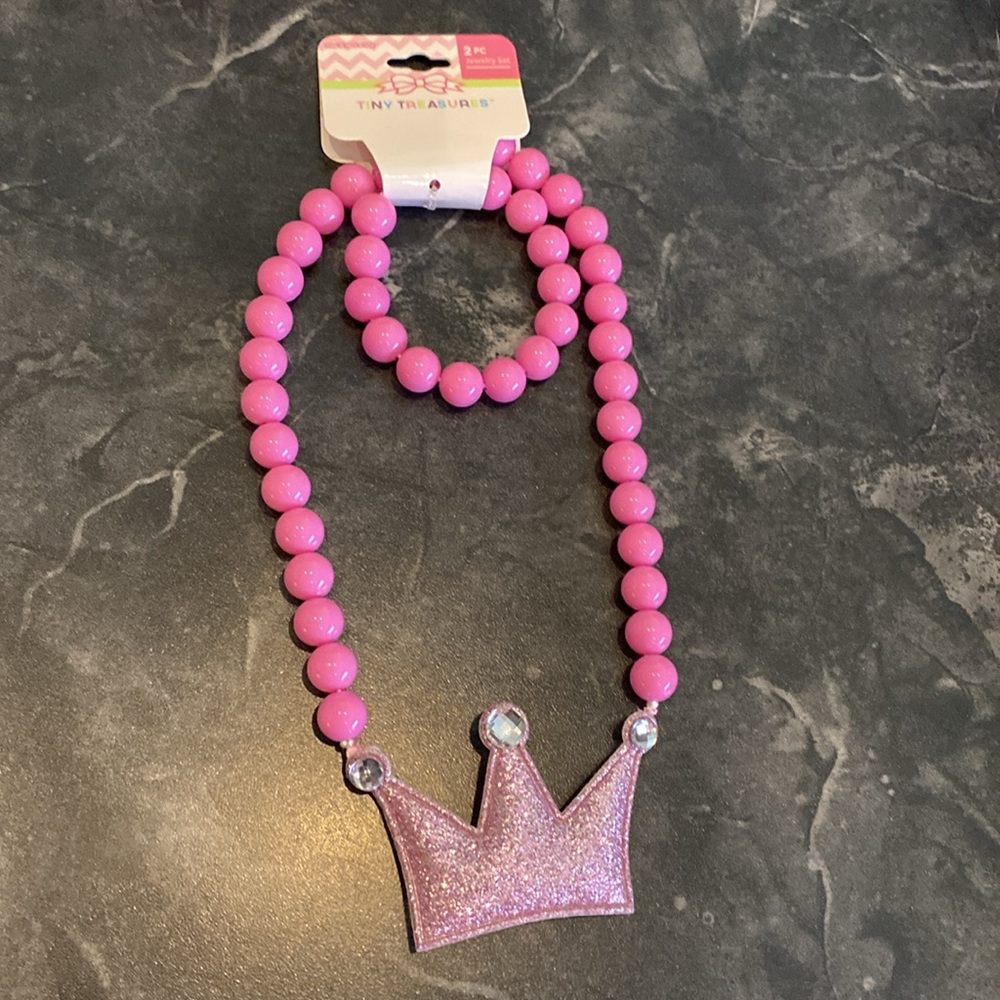 Tiny Treasures 2 Piece 👑 Jewelry Set